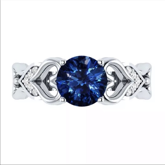 New 925 Hearts Round Cut Sapphire Women’s Ring - Picture 2 of 3